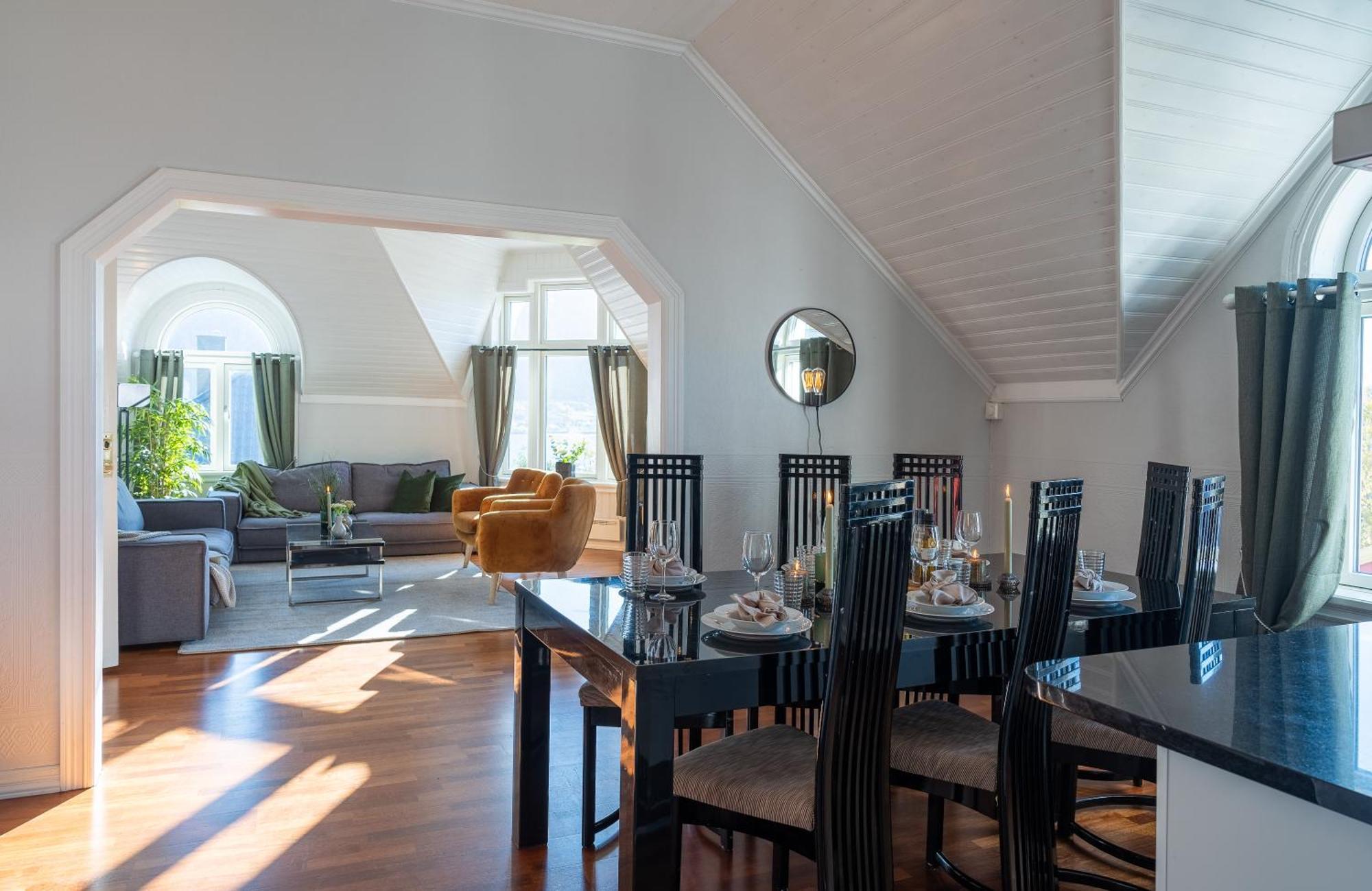 Enter Tromso - Exclusive Apartments Bagian luar foto